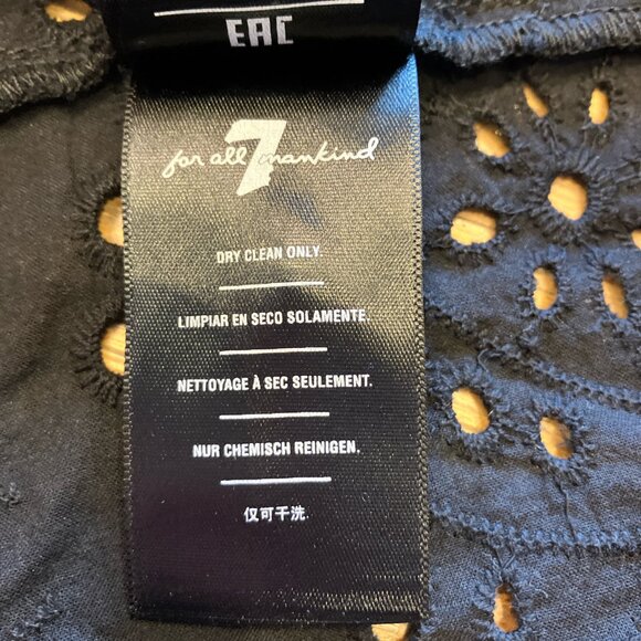 7‎ For All Mankind short flutter sleeve black eyelet cotton top size medium - Picture 8 of 8